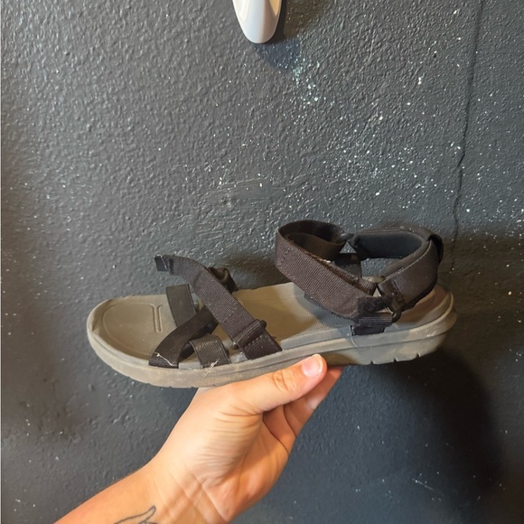 Women’s Black and Grey Sanborn Teva Sandals - Picture 7 of 8